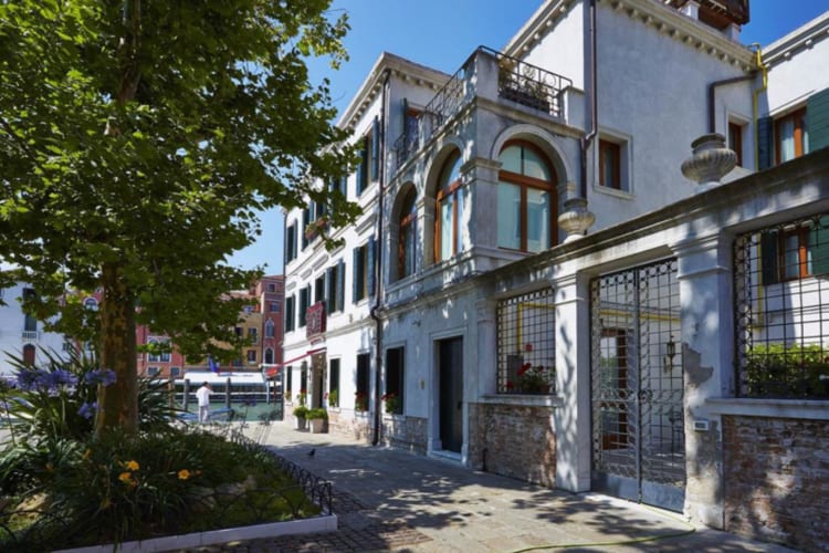 Exterior courtyard